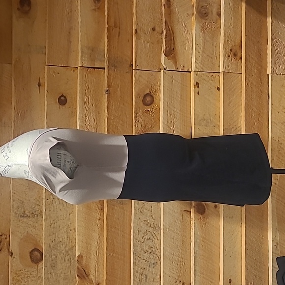 Mini dress size medium - Picture 3 of 5